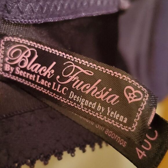 Black Fushia blue lace accent bra - Picture 4 of 7